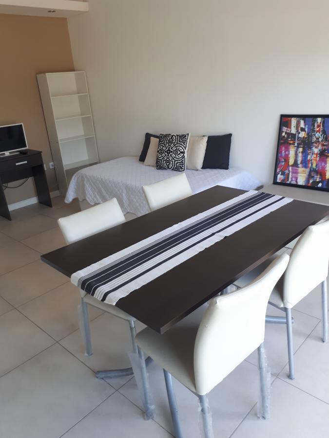 Apartamento Frente al Río Paraná Exterior foto
